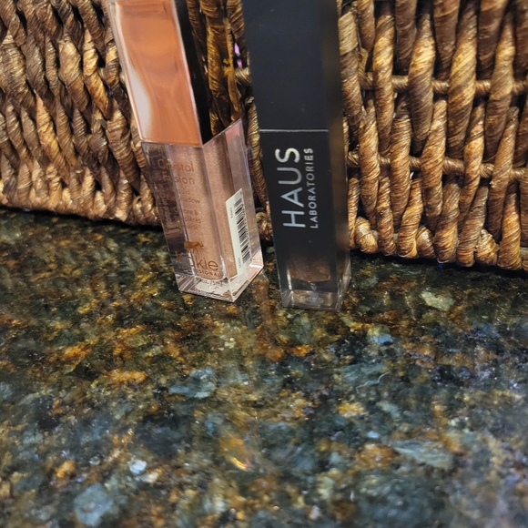 Eyeshadow Bundle - Picture 3 of 5